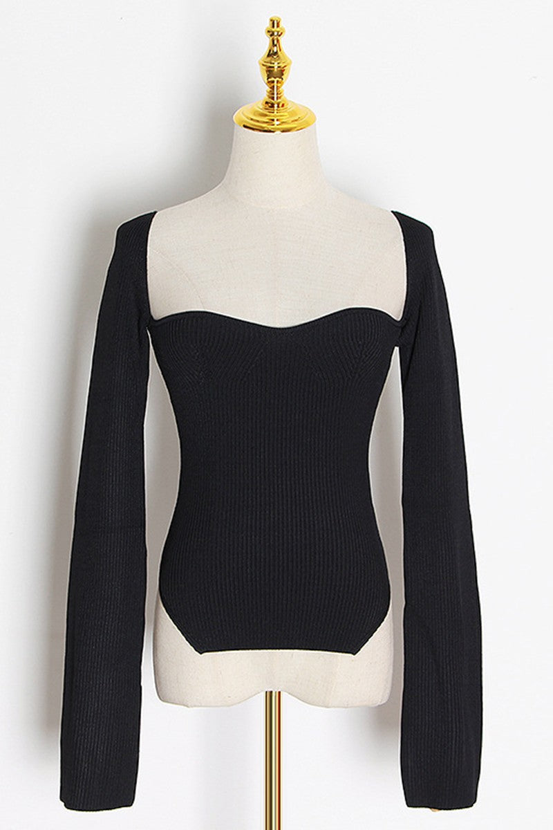 COZY CLOUD KNIT SWEATER IN BLACK