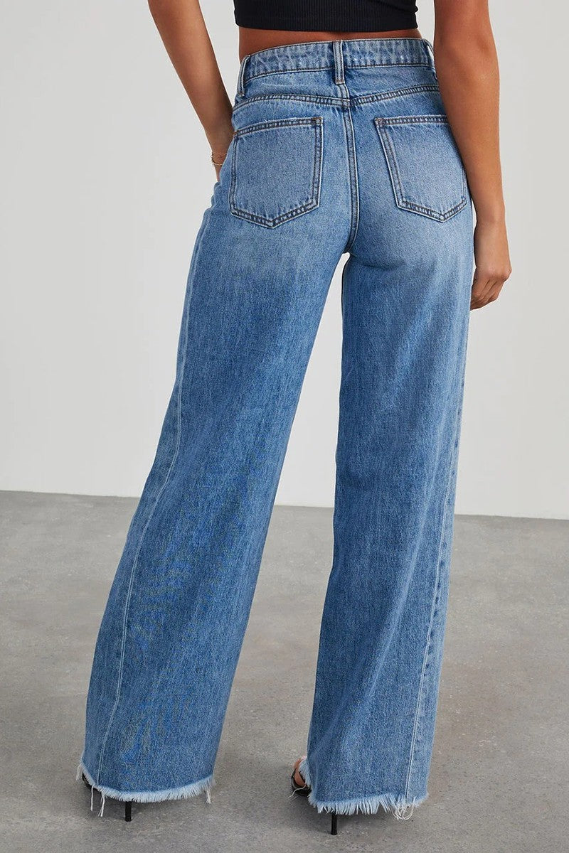 EFFORTLESS CHIC WIDE-LEG JEANS