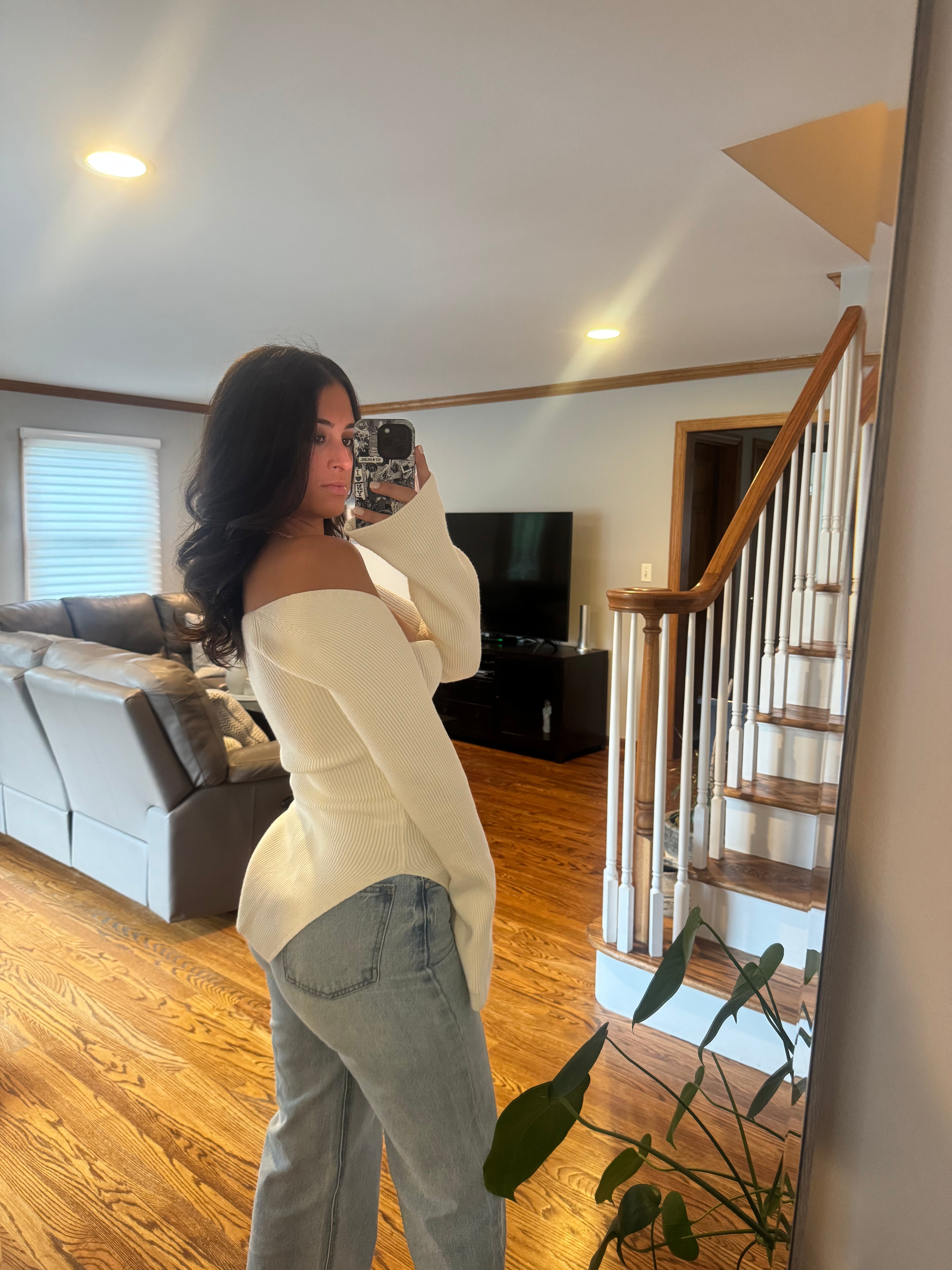 COZY CLOUD KNIT SWEATER IN WHITE