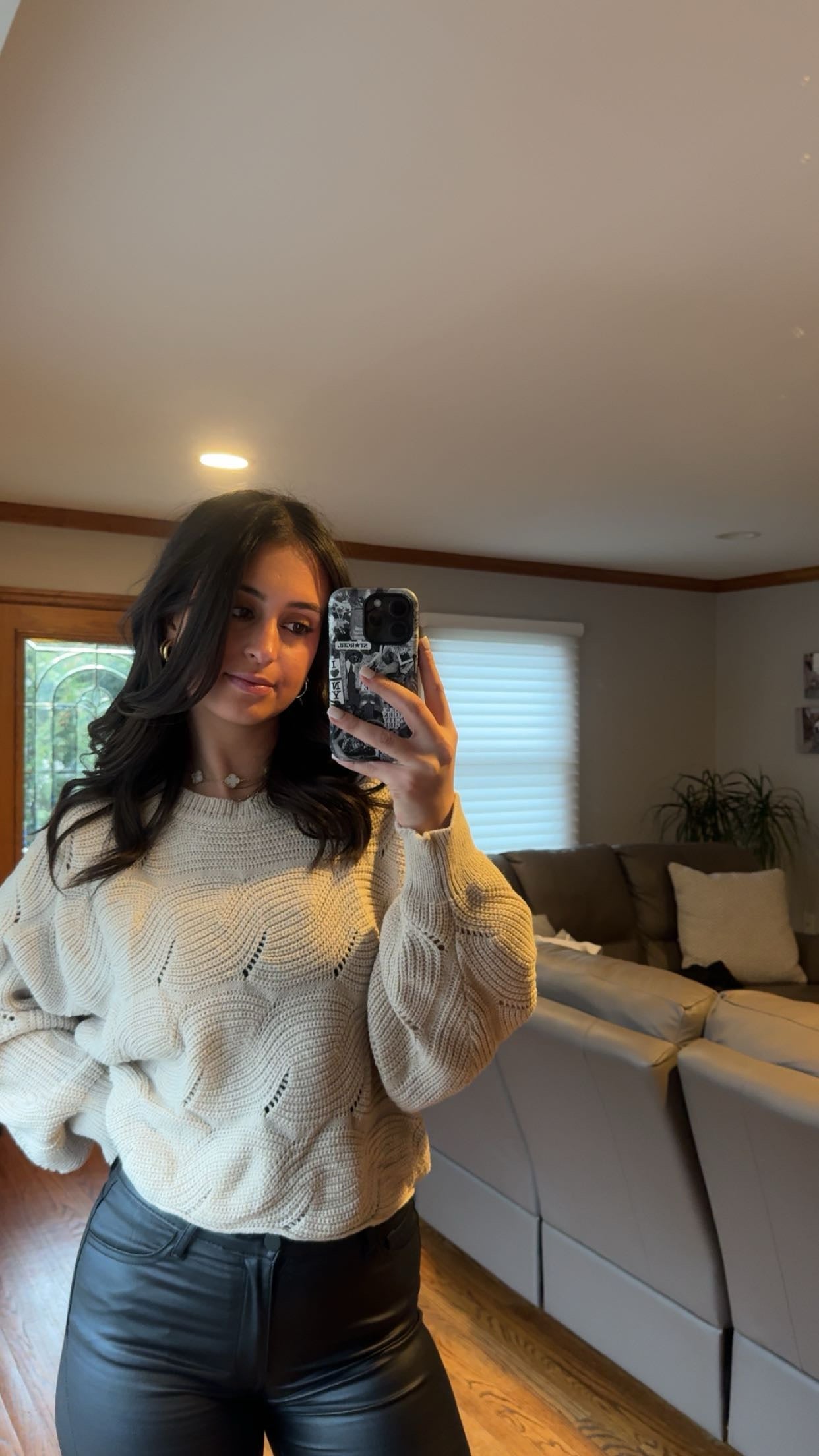 SCALLOPED KNIT SWEATER