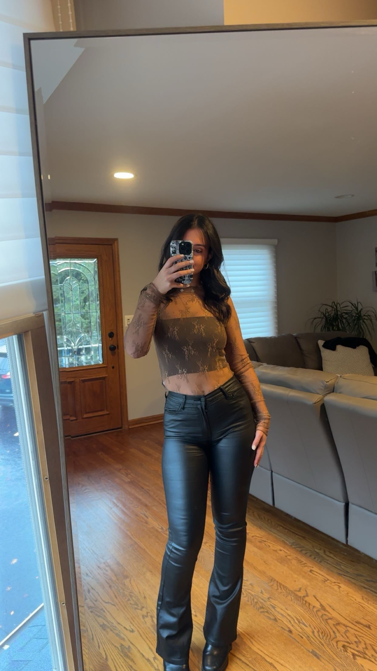 SHEER LACE LONG SLEEVE TOP