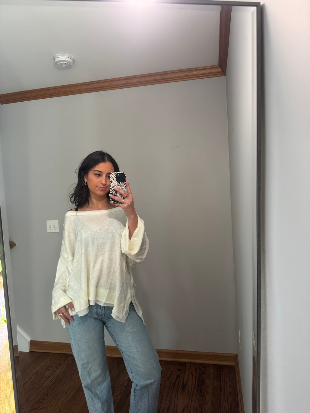 WILD NECK TOP